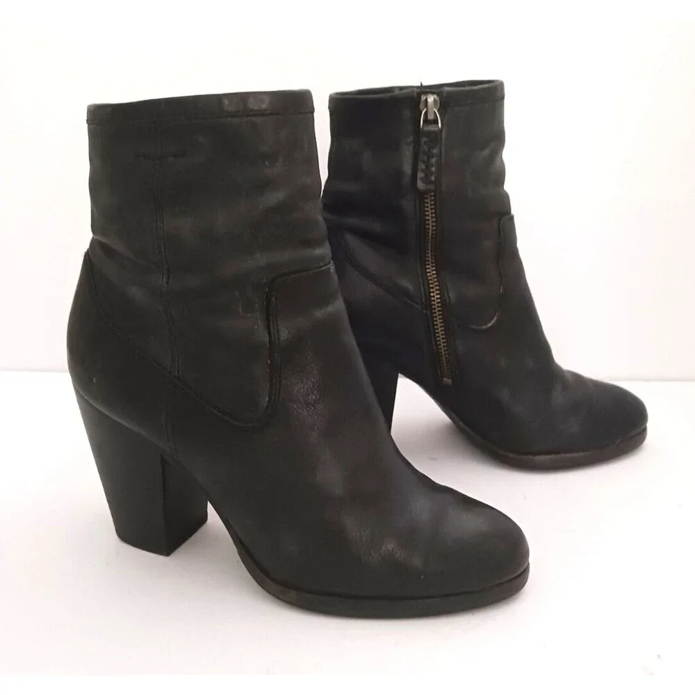FRYE Patty Artisan Zip Blk Leather Ankle Boot Stacked Wood Block Heel 7.5